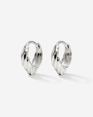 [[Color:Silver]]
