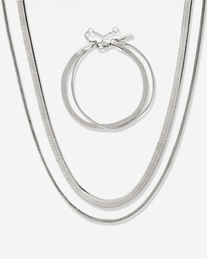[[Color:Silver]]